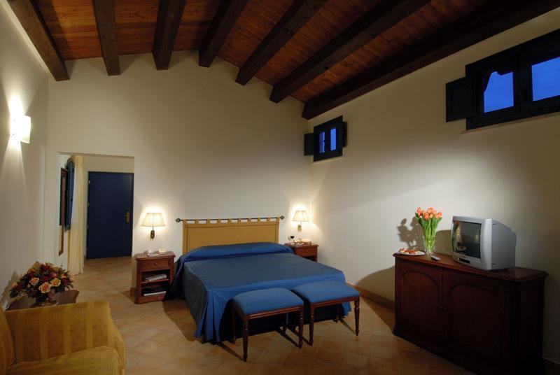 Hotel Relais Angimbe Калатафими Экстерьер фото